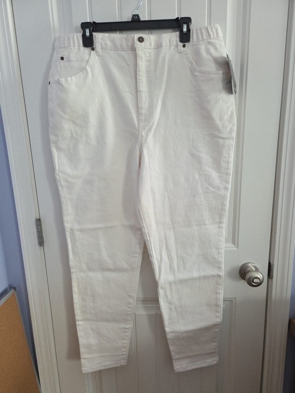 Vintage Newport News Jeanology Womens 20W White Cream Stretch Denim Jeans Taper